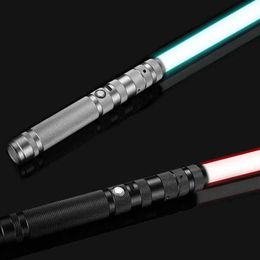 Juguetes LED Light Saber sable de luz Glack Dueling Heavy 13 RGB CAMBIOS CAMBIO FOC FOCHED 56cm Cosplay Niños Juguetes Jedi Lazer Sword Gift Q240524