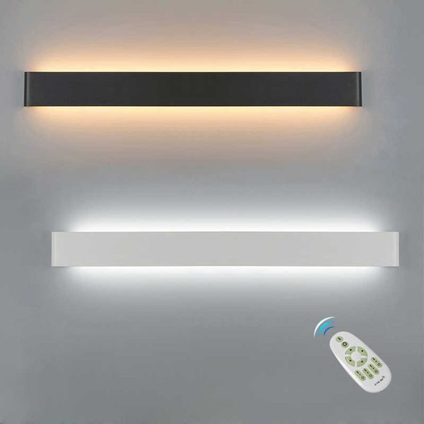 Lámpara de pared LED regulable 2,4G RF Control remoto dormitorio moderno al lado de la luz de la pared sala de estar escalera iluminación accesorios de decoración 210724