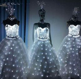 Led trouwjurk Luminous pakken lichte kleding gloeiende bruiloft rok led vleugels voor vrouwen balzaal dansjurk 9176893