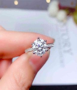 LeeChee Moissanite Ring Met Certificaat Kleur VVS1 Uitstekend Geslepen Vrouwen Verlovingscadeau Lab Diamond Real 925 Solid Silver5261539