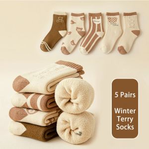 Leggings chaussettes bébé automne hiver épais chauds mignon dessin animé 112y coton garçon fille moyenne tube terry chaussettes 5 paires pour enfants