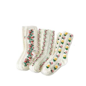 Leggings Collants 3/6 paires / lot Chaussettes de broderie de fleurs vintage pour bébés filles printemps automne enfant en bas âge enfants tube princesse chaussette enfants jambières 221203