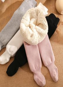 Legging Panty's Baby Meisjes Winter Warm Dik Fluwelen Panty Kousen Thermische Broek Voor Geboren Baby Peuter 636 Maanden6779514