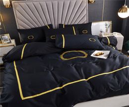 Leisure Letter Borduurbedden Sets Soft Cotton 4 -delige pak Designer Bed Coverters Cover Lepheets Home Beddings Pillowcase5755892