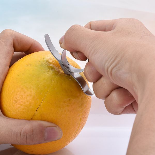 Éplucheur d'agrumes au citron Type de doigt éplucheur d'orange ouvert dispositif en acier inoxydable décapant d'orange épluchant l'outil d'épluchage de fruits de cuisine Pelador De Citricos Y Limon