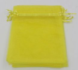 Citron jaune 7x9cm 9x11cm 13x18cm Organza Bijoux pochettes Sacs pour les accessoires de faveurs de mariage 9243434