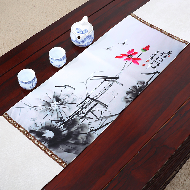 長い古典的な蓮のテーブルランナーの高級テーブルマット高品質中国風シルクブロカードダイニングルームテーブルクロスプレースマット230x33 cm