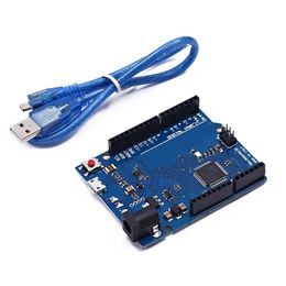 Leonardo R3 Microcontroller Original ATMEGA32U4 Board de développement avec câble USB compatible pour le kit de démarrage de bricolage Arduino