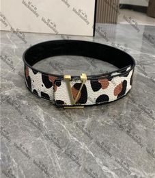 Cinturones asequibles de leopardo Diseñador hipster Men039s y Women039s Cinturones de cuero Hebilla suave Vestir regalos Cinturones de lujo 8851930
