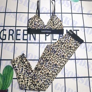 Sujetador de leopardo, traje de baño, pantalones para mujer, Bikini Sexy de dos piezas, pantalones deportivos, logotipo de letra, ropa de Yoga