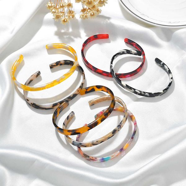 Imprimé léopard Bracelets Ronds Bracelet Coloré pour Femmes Bohème Résine Manchette Bracelet De Mode Acrylique De Mariage Élégant Za Bijoux Q0719