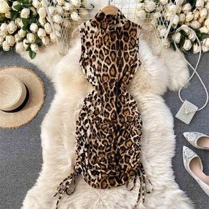 Imprimé léopard sans manches moulante Sexy robe femmes élégant col montant cordon drapé Slim Fit boîte de nuit Vestidos 210603