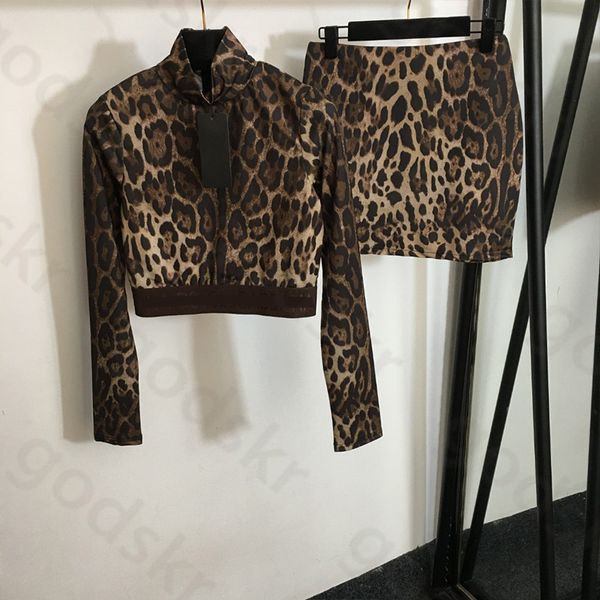 Imprimé léopard hauts jupe femmes paquet classique jupe de hanche mode fermeture éclair Stretch couverture fine jupe