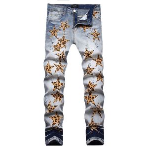 Leopard Star Broidered Men's Jeans Automne Wincm Wintum Slim Stretch Stretch Ripped Hole Denim Pantalon High Street Punk Style Streetwear 28-42
