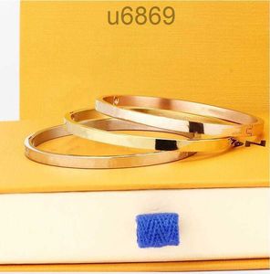 Letter bangle armband Schroef L Armbanden Schroevendraaier Titanium Staal Goud belcher Zilver 4mm manchet voor Dames Heren feestcadeau g designer armband 6kleur INS2