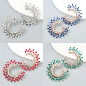 Lettre c étalons pour les femmes Design brillant strass de gouttes d'oreille en boucles de boucles de bijoux de bijoux de mode de la mode.