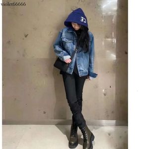 Lettre CE CE003 Femmes Polaire Jean Veste Poches Bouton Couple Designer Doux Survêtement À Capuche Mode Denim Manteaux Femme TT4Q