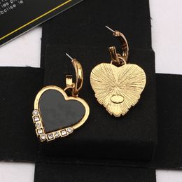 Pendientes colgantes con letras de lujo para mujer, hechos a mano, perlas, flores, estrellas, corazón, tachuelas de oro 925, aguja de plata, diamantes de imitación, colgantes, moda, regalos de joyería simples para fiesta en la calle