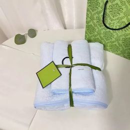 Lettre visage serviettes corail velours Super absorbant grande serviette doux salle de bain serviettes bébé plage couverture