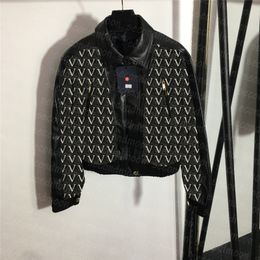 Brief Jacquard Leather Jackets Dames Designer Fashion Jacket Lange Mouw Short Coat Herfst Winter Outerwear