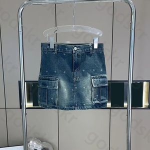 Brief afdrukken denim rok vrouwen mode sexy klassieke jeans knoppakket heup rok blauwe denimjurk