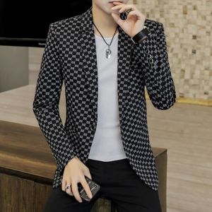 Impresión de letras Blazers para hombre Abrigo de moda Chaquetas de diseñador Casual de negocios Slim Fit Traje formal Blazer Trajes de hombre Estilos