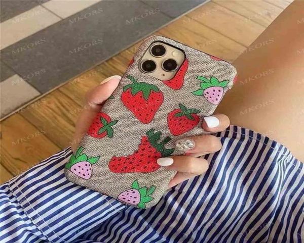 Fundas para teléfono con letras de fresa para iPhone 13 Pro 12 12pro 11 11pro X Xs Max Xr 8 7 8plus 7plus Funda de piel con estampado de moda con textura dura7683792