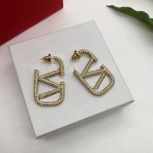 Valentino Lettre V Métal logo Boucles D'oreilles Stud cristal Boucle D'oreille Femmes V Boucle D'oreille De Luxe Designer perle Femmes Bijoux Orecchini 2822