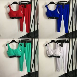 Survêtement de luxe sans manches pour femmes, ensemble de Yoga, rembourré, vêtements de sport, débardeur décontracté, Leggings, tenues d'été