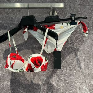 Conjunto de bragas y sujetador Floral para mujer, ropa interior de diseñador de lujo con realce, ropa interior con correa ajustable, sujetadores tipo bóxer divididos sexys