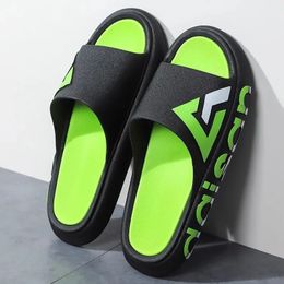 LIANG HUIslippers voor mannen zomer buitensporten Ins Trend Dikke zolen Antislip Slijtvaste Heren Sandalen en Slippers 240304