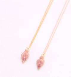 Collier de conque de la vie marine réaliste, joli pendentif d'escargot de mer, conçu pour les femmes, vente au détail et entier, mix3234379