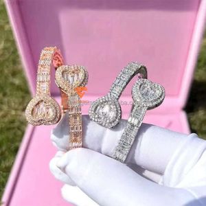 Lifeng Bijoux Moisanite Bracelet glace Hip Hop Baguette Coup Diamond Heart Shape Bangle Bracelet Silver Rose Gold plaqué