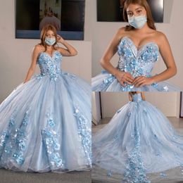 Bleu 3d Fleurs Vestidos de Quinceanera Robes 2023 Robe de bal à balle sans bretelles florales appliques pealrs sweet 16 filles paillettes longues 244a