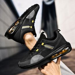 Chaussures de course légères et respirantes chaussures de créateur pour hommes femmes chaussures de tennis extensibles confortables entraîneurs de gymnastique baskets à coussin d'air couleur noire