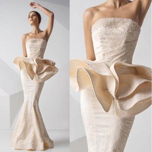 Champagne clair dentelle sirène robes de soirée MNM Couture brillant perlé volants Peplum bretelles célébrité robe de soirée de bal
