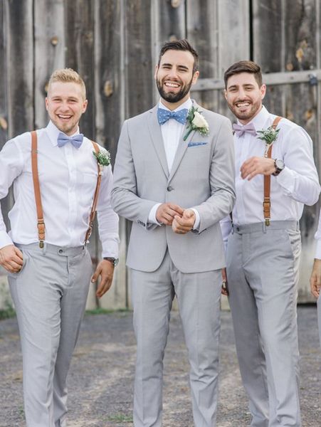 Trajes de hombre gris claro Esmoquin de boda Ropa de novio Dos botones Solapa en pico Clásico 2 piezas Chaqueta y pantalones rústicos para fiesta de boda