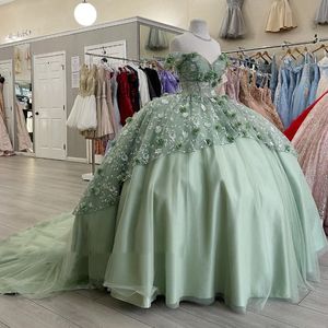 Robes de Quinceanera vert clair 3DFloral robes de bal pour femmes robes en tulle De 15 robe de bal à épaules dénudées avec train robes douces 16