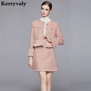 Light Luxury Luxury Handmay Ostrich Bat Women Women Winter Tweed Small Fragance Falda Sets Dos piezas Sets Womens Outfits K987 240329