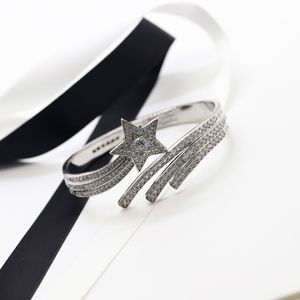 Bracelet ouvert à ressort plaqué platine et diamant d'eau météore fixe de luxe léger