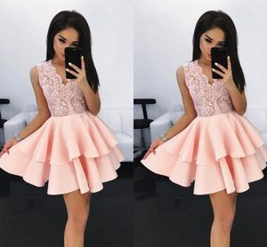 Vestidos de fiesta cortos con cuentas de encaje rosa claro Falda de dos capas Con cuello en v Espalda hueca Vestido de fiesta barato Vestidos de noche de fiesta de cóctel Tallas grandes