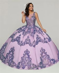 Vestidos de quinceanera de lentejuelas de satén de color púrpura claro con cremallera de talla de gran talla de talla de talla de planta