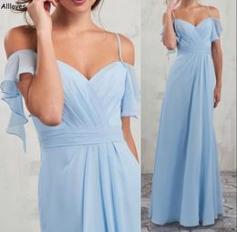 Licht Hemelsblauw Flowy Chiffon A-lijn Bruidsmeisjesjurken Lange Spaghetti Strpas Geplooide Boho Strand Bruiloft Gast Feestjurken Vloerlengte Bruidsmeisje Galajurk CL2691