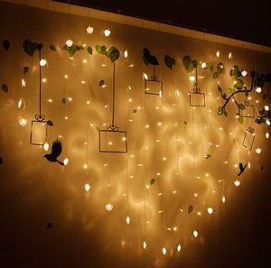 Light String 2m*1.5M128led Love Lantern met gordijnijsvoorstel aan bekentenis Decoratie Licht Creatieve kamer Koper Flash EU UK US AU -plug