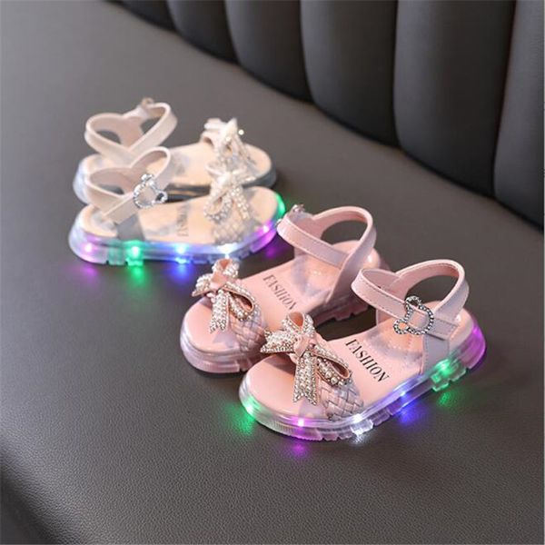 Sandalias luminosas para niñas, zapatos para niños con lazo de verano para bebés, sandalias luminosas de fondo suave para niños 220525