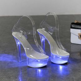 Éclairer des chaussures rougeoyantes Femme Luminous Sandales claires Sandales Femmes Plate-forme Chaussures Clair High High Talon Transparent Stripper Mariage Chaussures Y0802