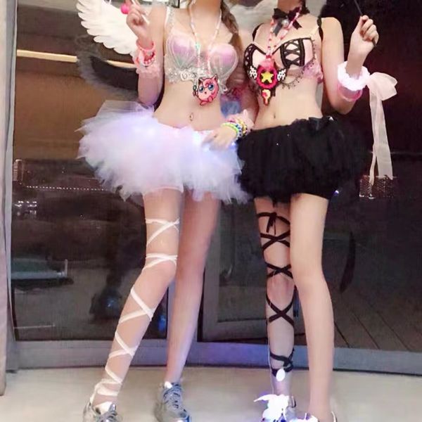 STRACTES DE LAG LIGHTS Punk Cross Bandage Women Party Night Night Club Wear Accessoires Pole Dance Props Fancy Stockings Kpop Wear