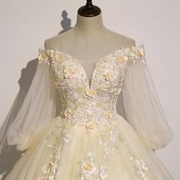fleur jaune clair broderie robe de bal reine robe médiévale robe Renaissance robe royale victorienne robe princesse cosplay Ball256i