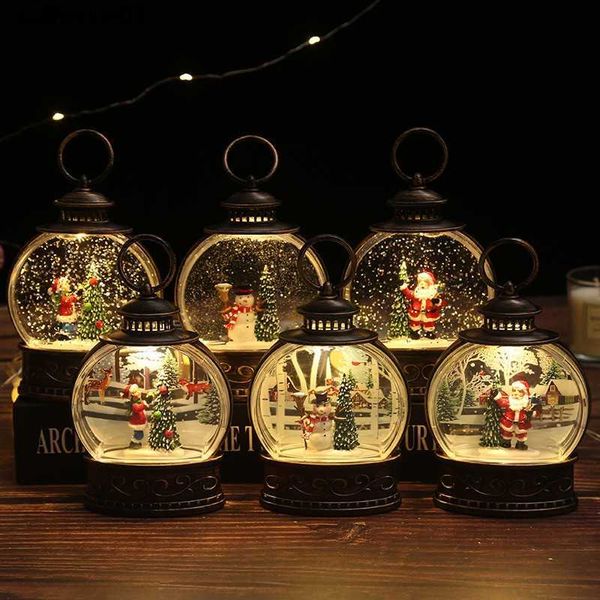 Iluminado Navidad Snow Globe Lantern Funciona con pilas LED Night Light con gancho Adornos para árboles de Navidad Ideas para regalos L230621