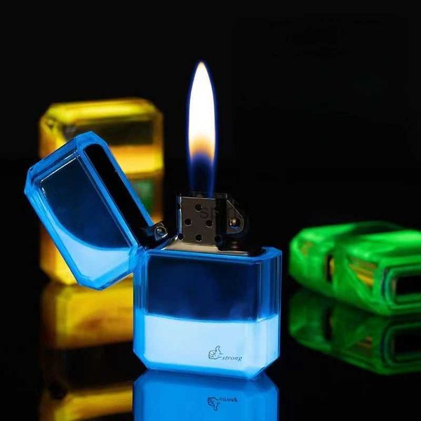 Encendedores Creativo Luminoso Arenas movedizas Metal Estilo explosivo Atractivo Gama alta Lujo Queroseno Encendedor Accesorios para fumar Regalo para hombres YQ240124